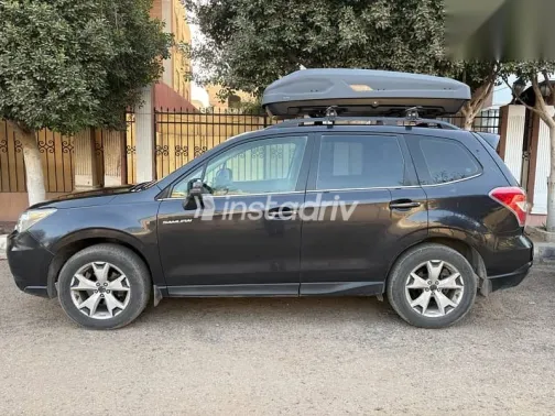 سوبارو فورستر 2013 رمادي مستعملة للبيع - 2