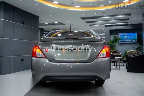 نيسان صنى 2026 رمادي جديدة للبيع - 2