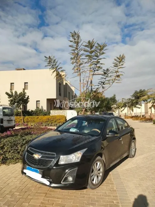 Chevrolet Cruze 2015 Black Used for Sale - 3
