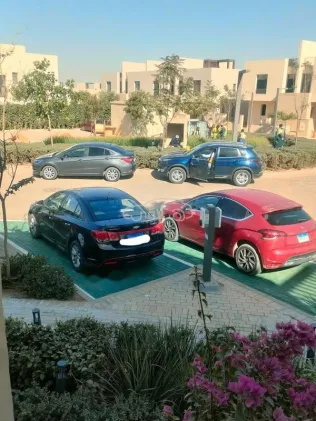 شيفروليه كروز 2015 أسود مستعملة للبيع