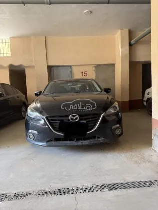 مازدا 3 2017 أبيض مستعملة للبيع