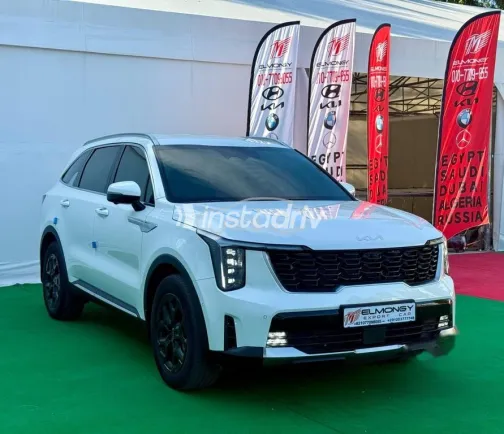 Kia Sorento 2024 White Used for Sale - 1