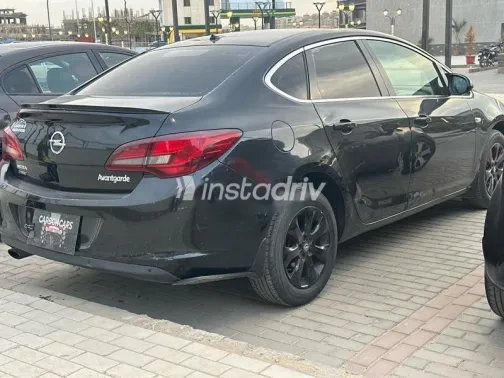 Opel Astra 2019 Black Used for Sale - 4