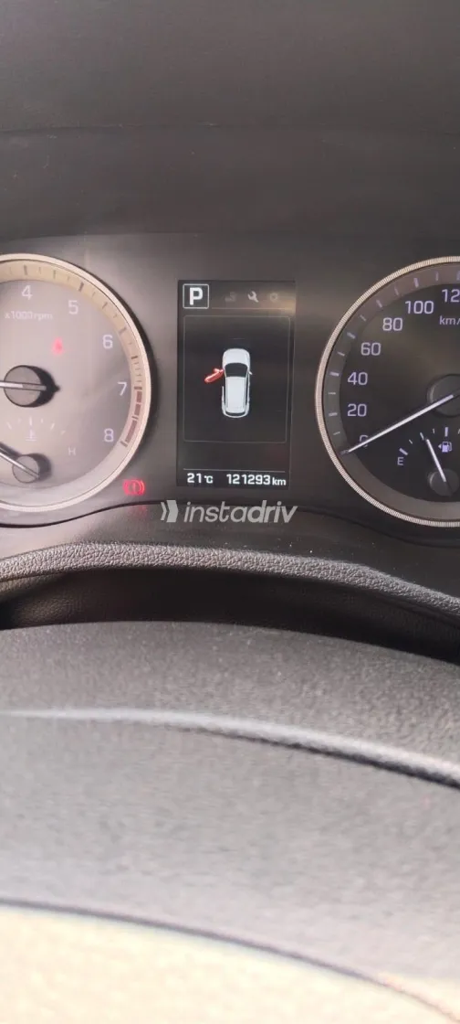 هيونداي توسان 2017 أبيض مستعملة للبيع - 3