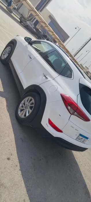 Hyundai Tucson 2017 White Used for Sale