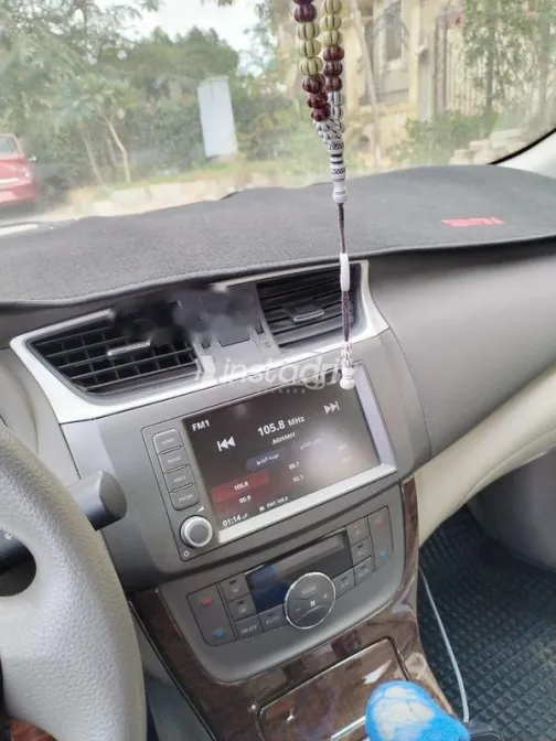 Nissan Sentra 2024 White Used for Sale - 4