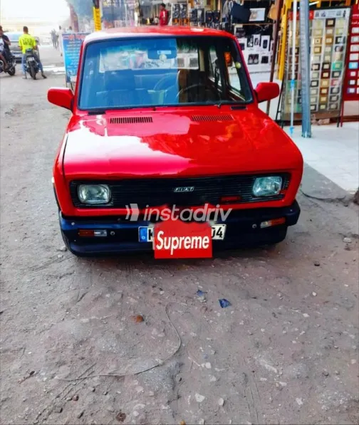 فيات 128 1986 أحمر مستعملة للبيع - 1