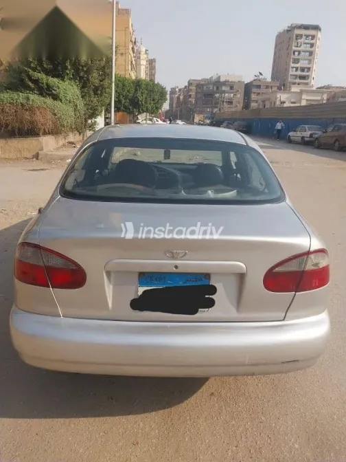 دايو لانوس 1996 فضي مستعملة للبيع - 4