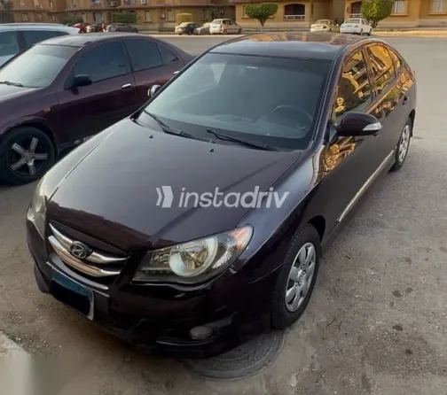 Hyundai Elantra 2017 Burgundy Used for Sale - 4