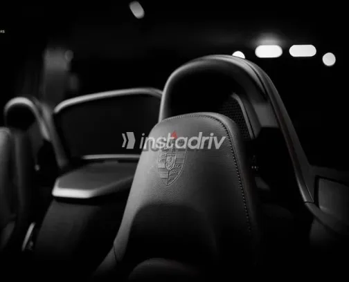 بورش 718 2025 أزرق غامق مستعملة للبيع - 4