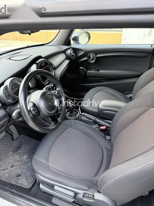 Mini Cooper 2020 White Used for Sale - 5