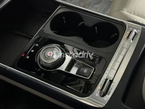 كيا كارنفال 2024 أبيض جديدة للبيع - 6