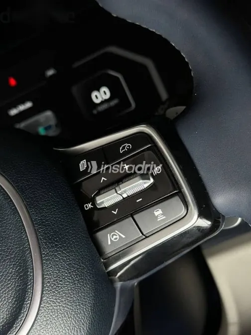 كيا كارنفال 2024 أبيض جديدة للبيع - 7