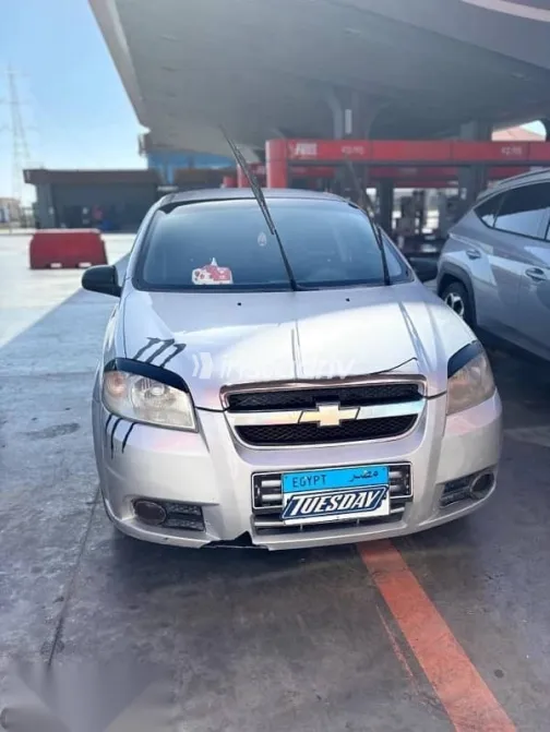 Chevrolet Aveo 2013 Silver Used for Sale - 4