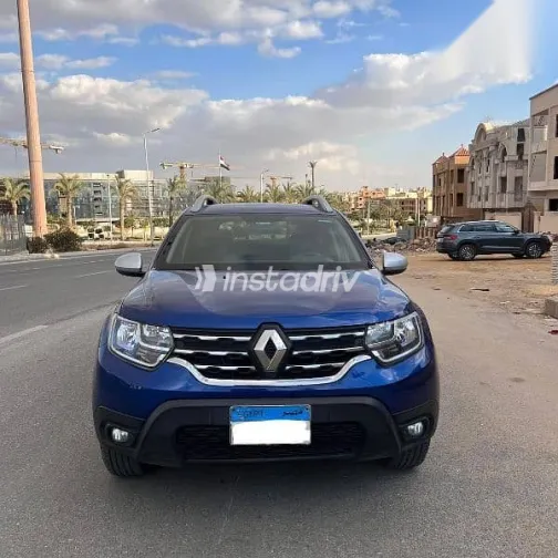 رينو داستر 2021 أزرق غامق مستعملة للبيع - 1