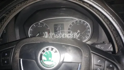 سكودا فانتازيا 2012 فضي مستعملة للبيع - 1