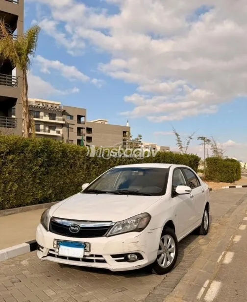 Byd F3 2023 White Used for Sale - 2