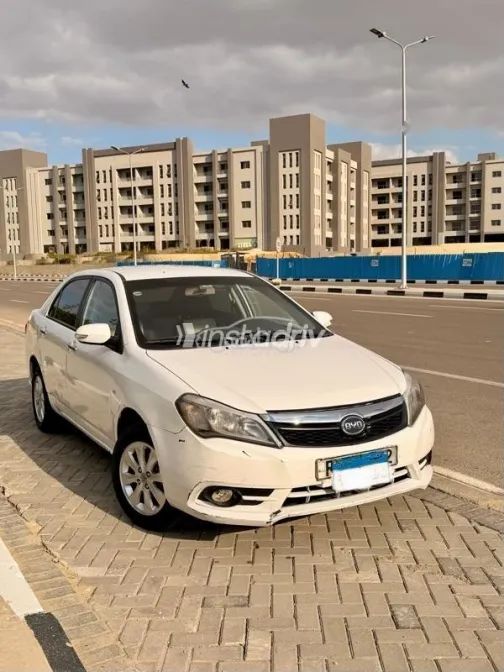Byd F3 2023 White Used for Sale - 4