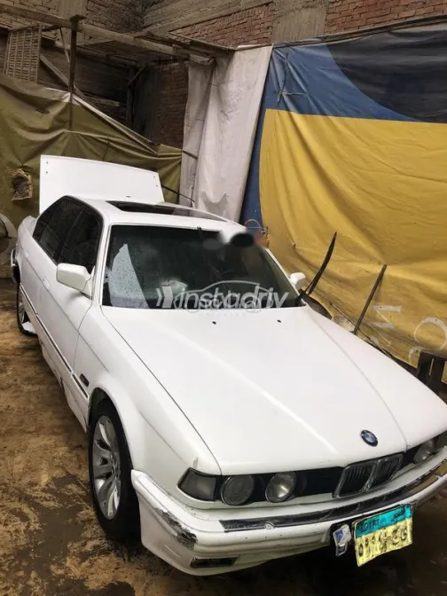 بي ام دبليو 735 1989 أبيض مستعملة للبيع - 3