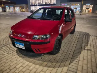 فيات بونتو 2003 أحمر مستعملة للبيع