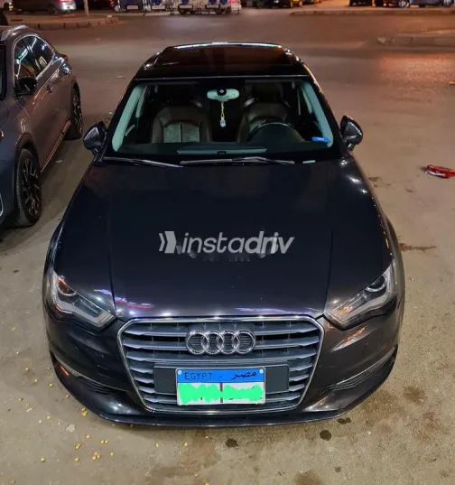 اودي A3 2015 بني مستعملة للبيع - 1