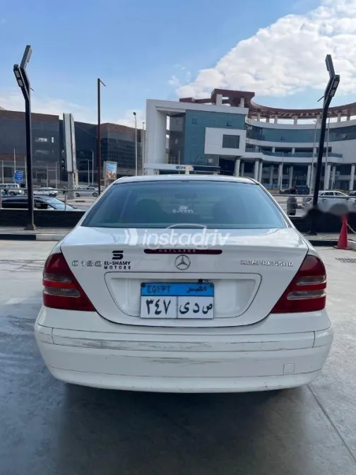 Mercedes C 180 2002 White Used for Sale - 3