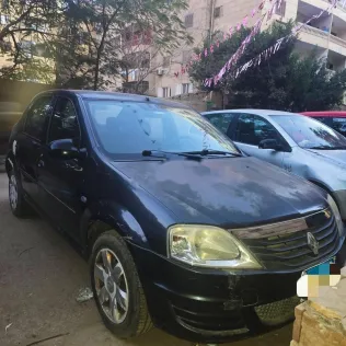 رينو لوجان 2014 رمادي غامق مستعملة للبيع