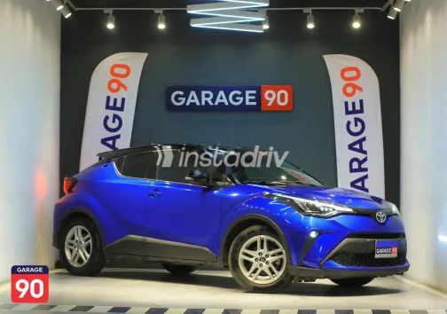 تويوتا C-HR 2022 أزرق غامق مستعملة للبيع - 3