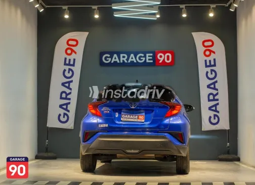 تويوتا C-HR 2022 أزرق غامق مستعملة للبيع - 4