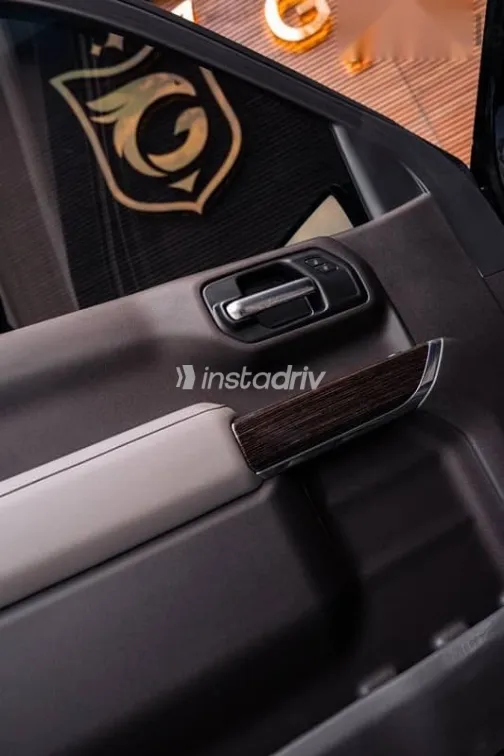 جى ام سى سييرا 2025 أسود جديدة للبيع - 5