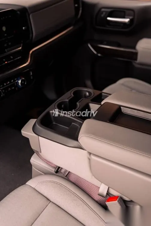 جى ام سى سييرا 2025 أسود جديدة للبيع - 9