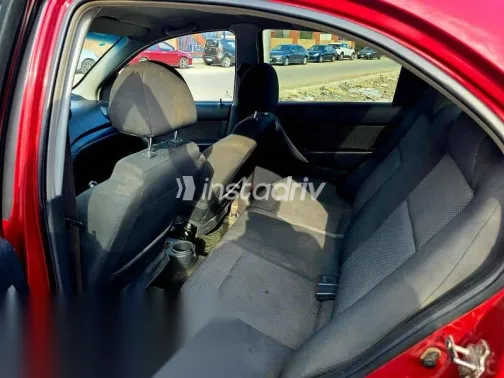 شيفروليه افيو 2014 أحمر مستعملة للبيع - 6