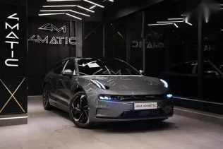 زيكر 001 2026 رمادي جديدة للبيع