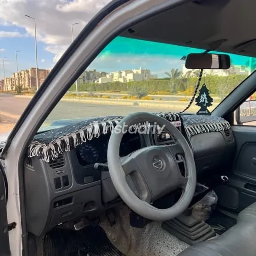 نيسان بيك اب 2016 أبيض مستعملة للبيع - 7