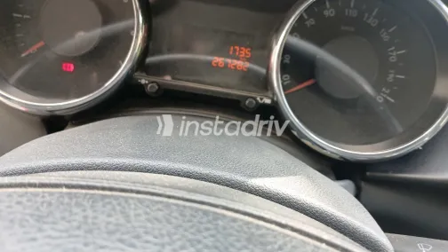 بيجو 3008 2012 أبيض مستعملة للبيع - 1