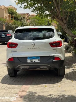 رينو كادجار 2017 أبيض مستعملة للبيع