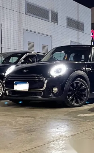 Mini Cooper 2017 Black Used for Sale