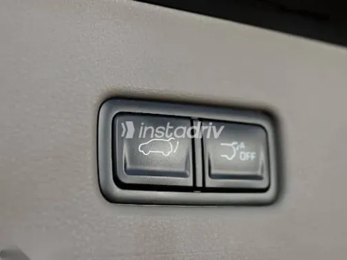 كيا كارنفال 2025 أسود جديدة للبيع - 5