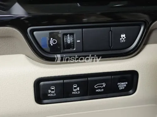 كيا كارنفال 2025 أسود جديدة للبيع - 7