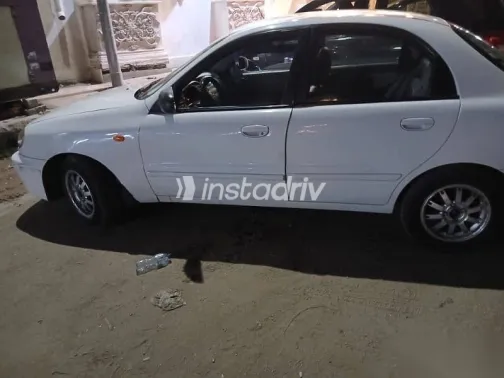 شيفروليه لانوس 2010 أبيض مستعملة للبيع - 4