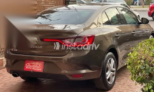 رينو ميجان 2020 بني مستعملة للبيع - 6