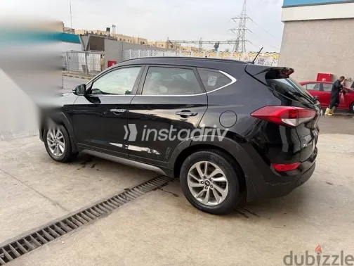 Hyundai Tucson 2017 Black Used for Sale - 5
