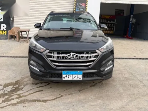 Hyundai Tucson 2017 Black Used for Sale - 8