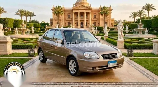 هيونداي فيرنا 2018 بني مستعملة للبيع - 1