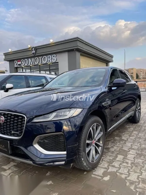 جاكوار اف بيس 2021 أزرق غامق جديدة للبيع - 2