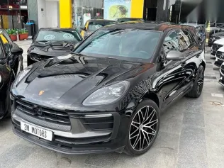 Porsche Macan 2024 Black Used for Sale