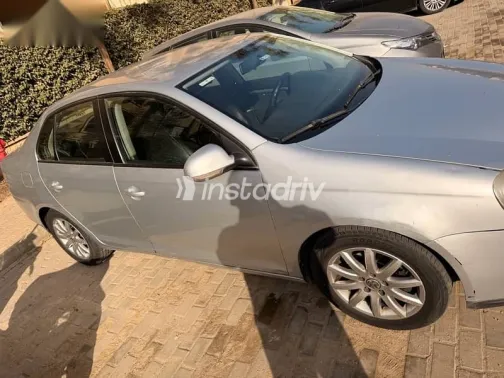 فولكس فاغن جيتا 2011 فضي مستعملة للبيع - 2