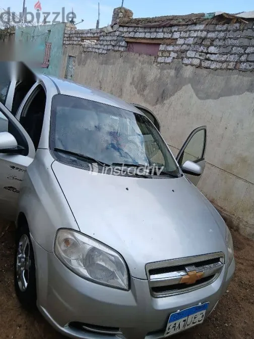 شيفروليه افيو 2015 فضي مستعملة للبيع - 2