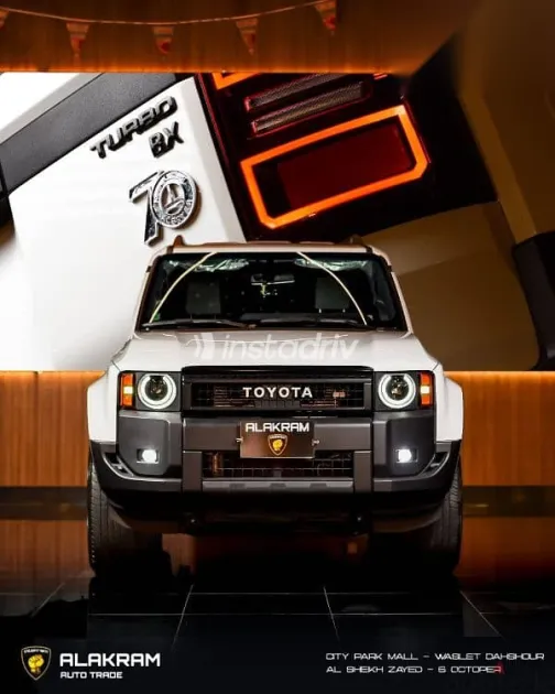 تويوتا برادو 2024 أبيض مستعملة للبيع - 1