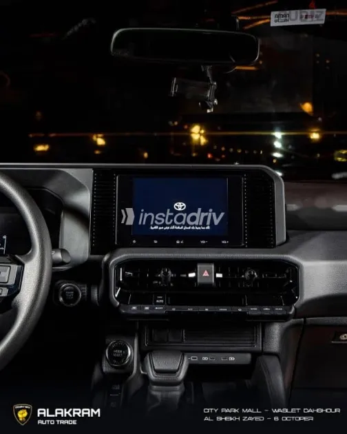 تويوتا برادو 2024 أبيض مستعملة للبيع - 7